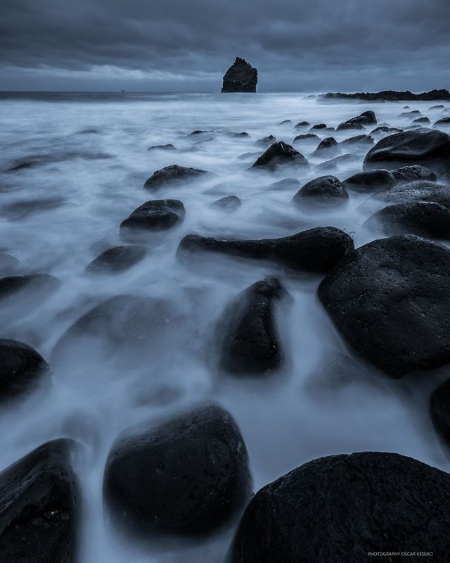 Фотограф показав самотню мандрівку до Ісландії - фото 252526