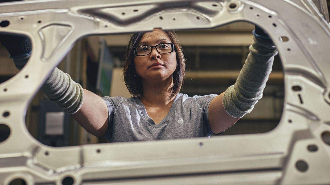 Tesla систематично не вдається досягти виробничих цілей - фото 1