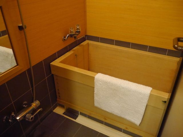 Який всередині найстаріший готель світу: незвичайні фото - фото 258056