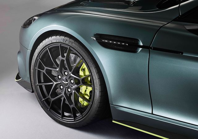 Aston Martin побудував екстремальний 603-сильний Rapide - фото 255262