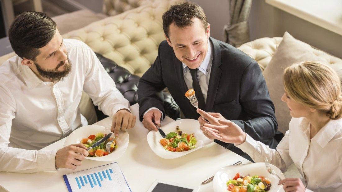 5 способів боротися з голодом на роботі