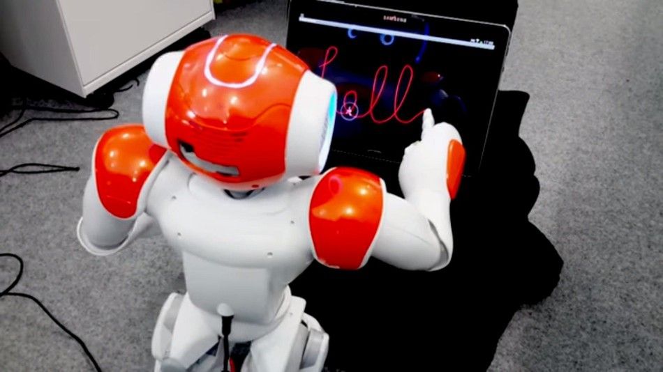 У Китаї твори школярів перевіряють роботи - фото 1