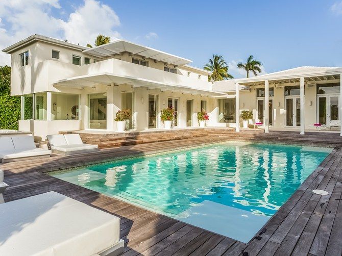 Шакіра продає розкішний особняк в Маямі - фото 1