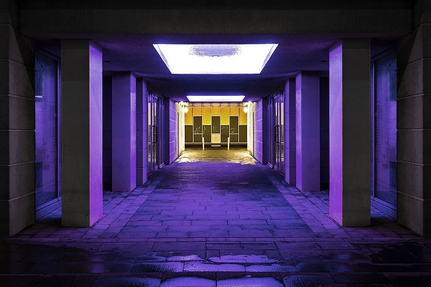 Непомітно: фотограф показав столицю Північної Ірландії в особливих знімках