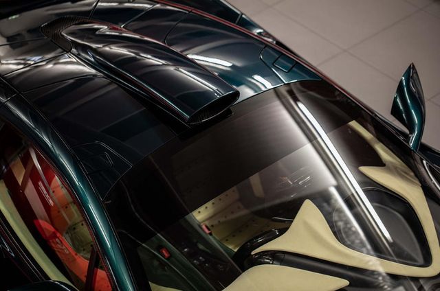 Британці удосконалили гіперкар від McLaren - фото 262510