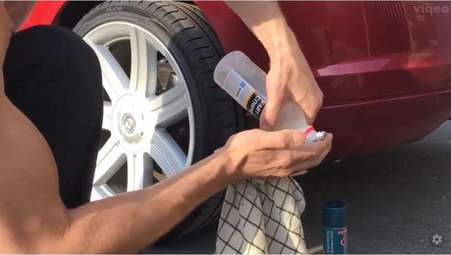 Вайт-спірит проти бітумних плям - фото 265896