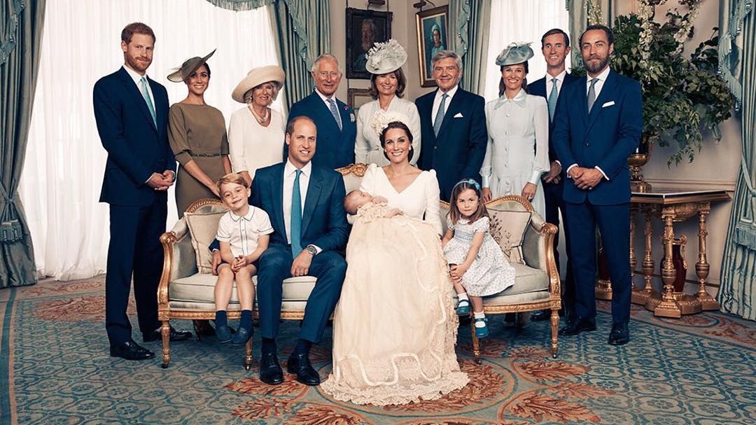 З'явилися офіційні фото з хрещення принца Луї