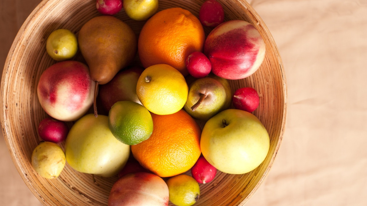 Названо популярні фрукти, які краще не їсти на дієтах - фото 1