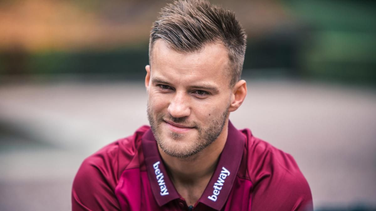 Ярмоленко обрав несподіваний номер у Вест Хемі