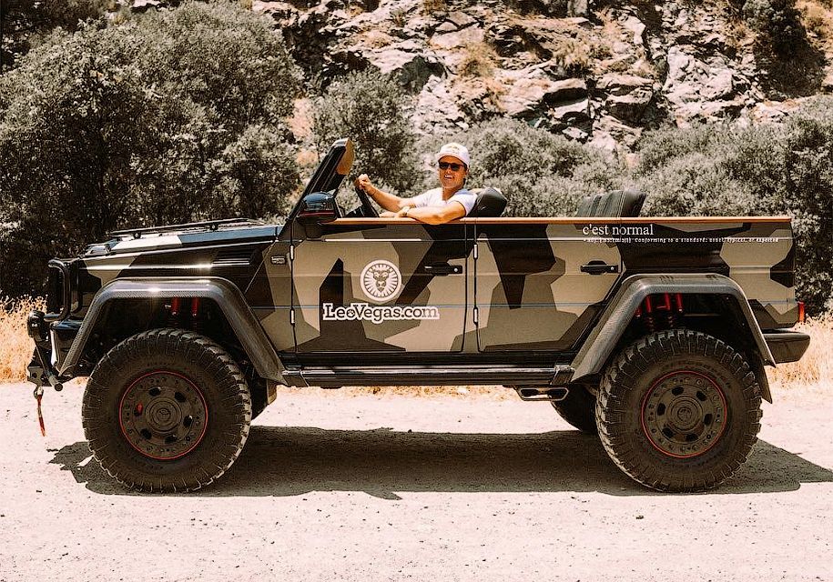 Mercedes-Benz G500 перетворили на ефектний кабріолет