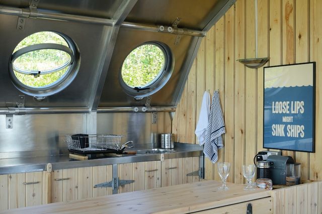 У Шотландії створили футуристичний дім-дирижабль - фото 266772