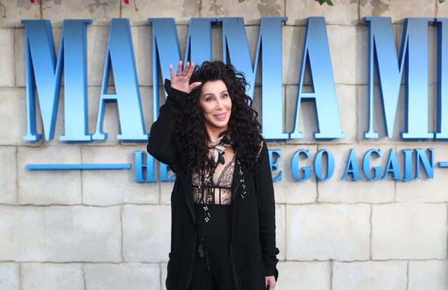 Шер у чудовій формі для своїх років - фото 263959