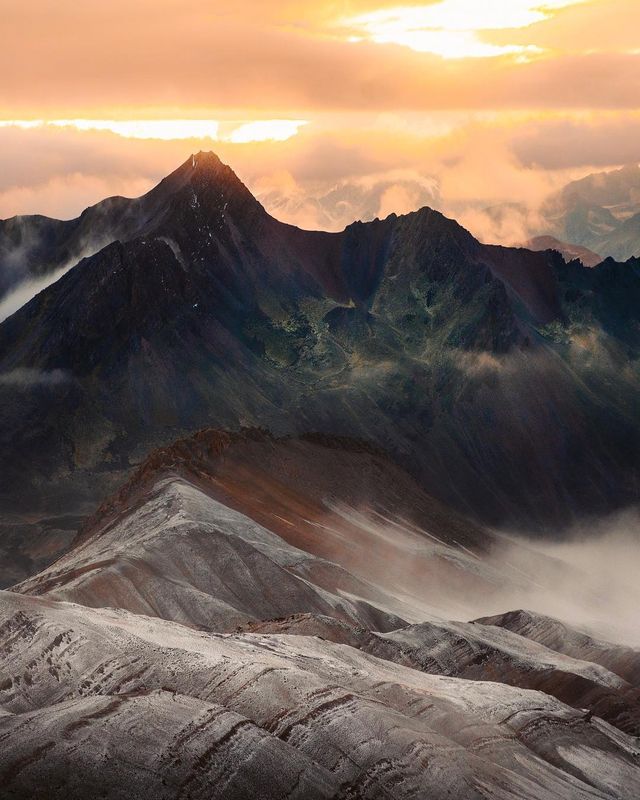  Еммет Спарлінг надихає своїми подорожами в Instagram - фото 264640