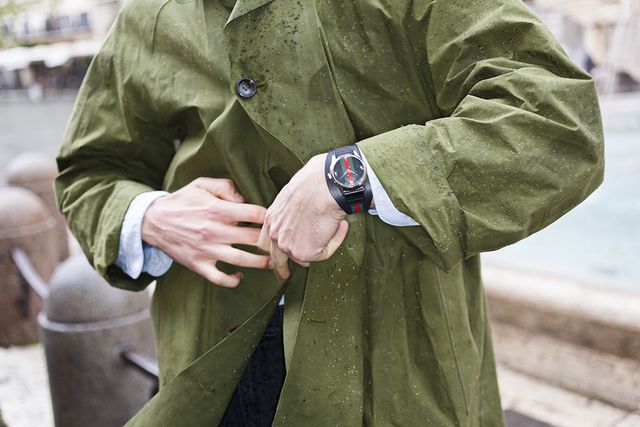 Ефектні кадри рекламної кампанії годинників Gucci - фото 264124