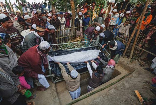Фотограф показав, як утилізують старі кораблі- фото 265641