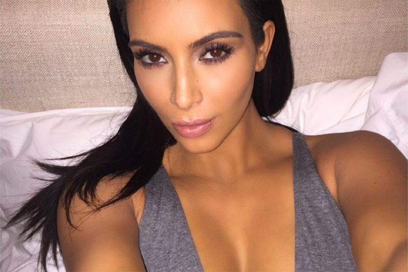 Кім Кардашян отримала в подарунок свій перший біткойн