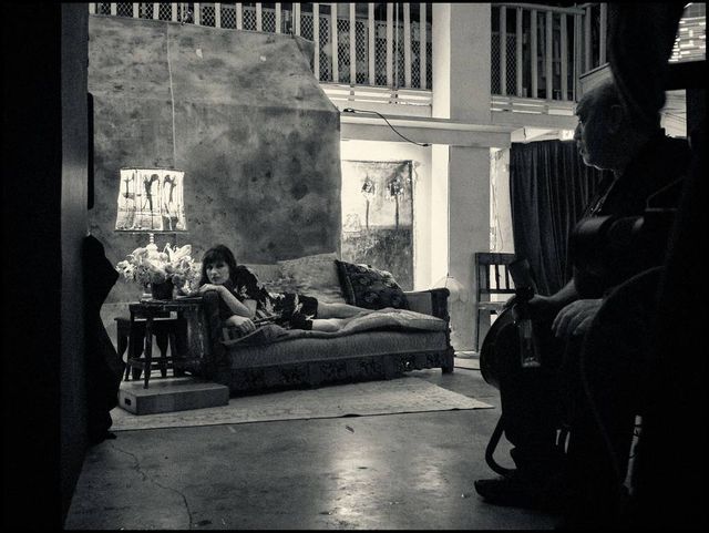 Як відбувалася зйомка календаря Pirelli 2019 з Сергієм Полуніним і Джіджі Хадід - фото 265725