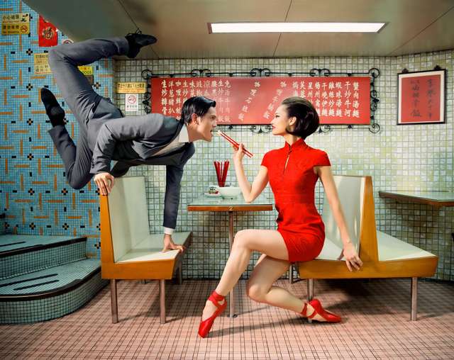 Як у Гонконгу рекламують відкриття балетного сезону: ефектні фото - фото 259630