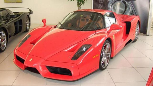 Суперкар Ferrari Enzo Шумахера - фото 265555