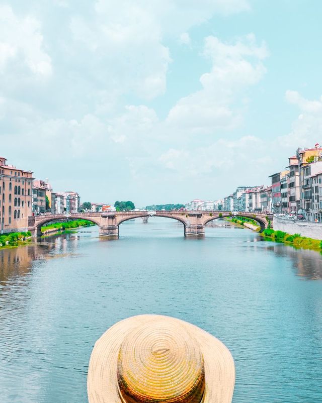 Фотограф показав чарівну подорож до Італії: яскраві кадри - фото 260421
