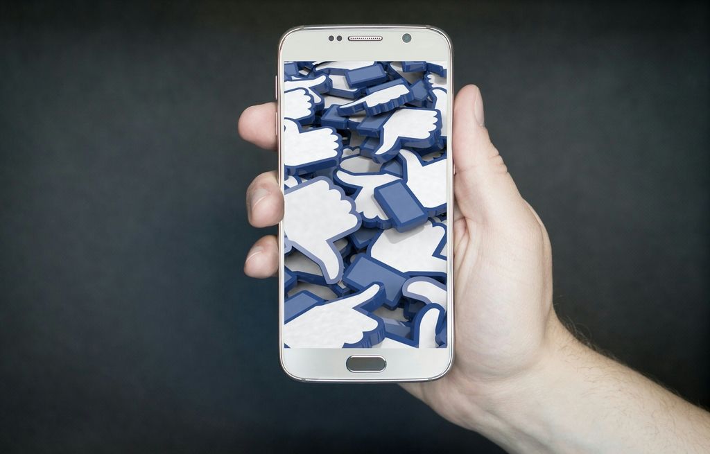 Новий збій у Facebook: зник чорний список - фото 1