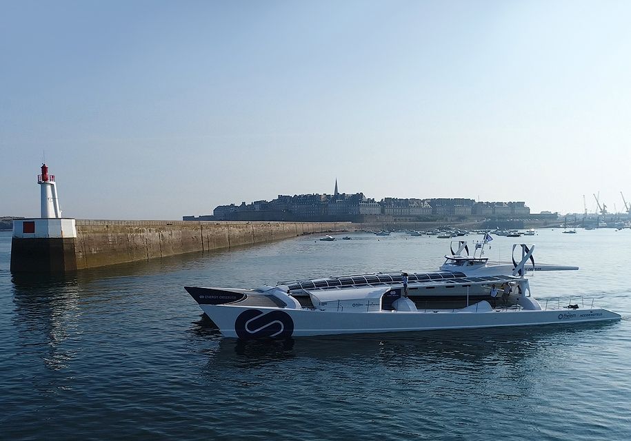 Toyota відправила в тривале плавання незвичайний човен