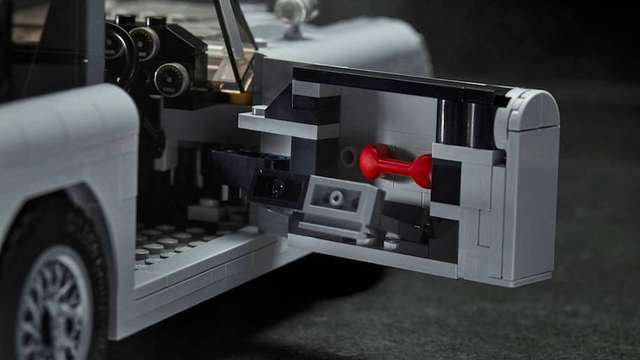 Aston Martin Джеймса Бонда перетворили на конструктор Lego - фото 263748