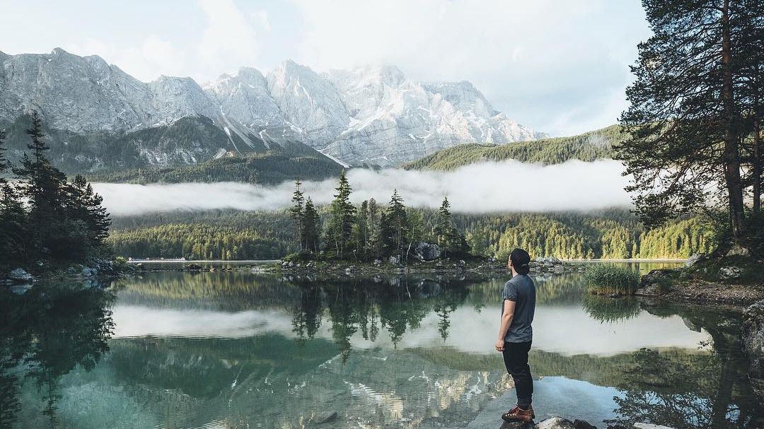 За останні 5 років хлопець зібрав чимало кадрів - фото 1