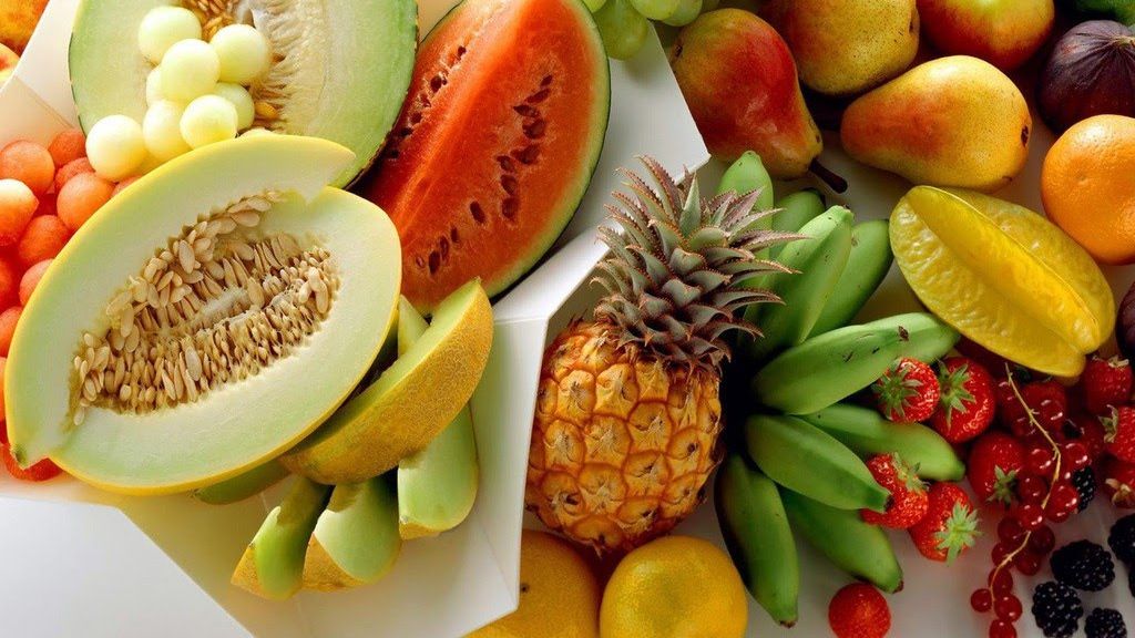 Вчені назвали фрукт, який захищає шкіру