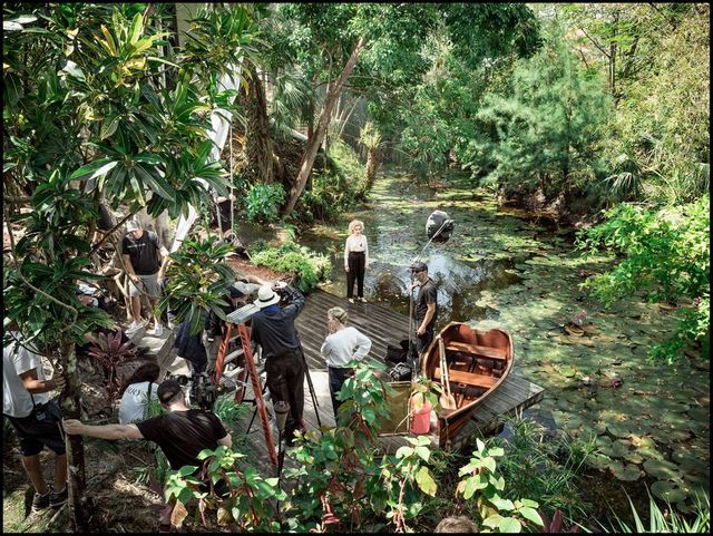 Як відбувалася зйомка календаря Pirelli 2019 з Сергієм Полуніним і Джіджі Хадід - фото 265736