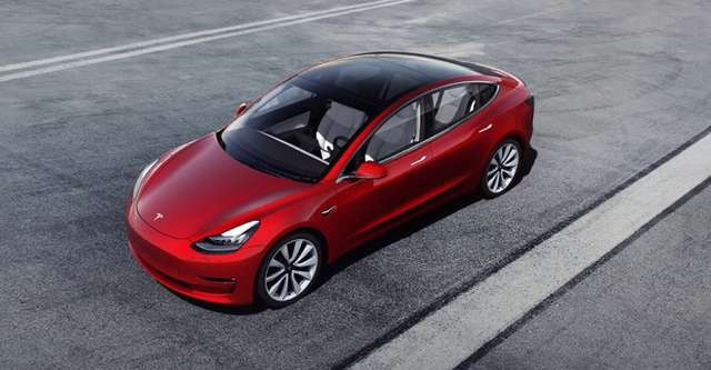Tesla оснастить спортивну версію Model 3 заниженою підвіскою - фото 263290