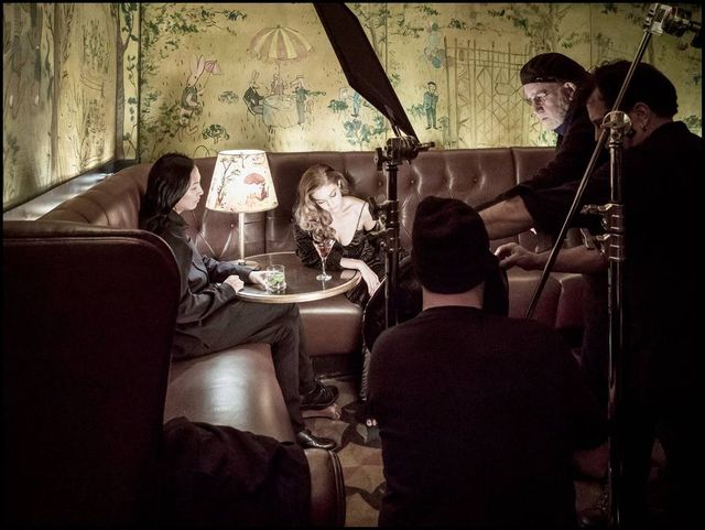 Як відбувалася зйомка календаря Pirelli 2019 з Сергієм Полуніним і Джіджі Хадід - фото 265719