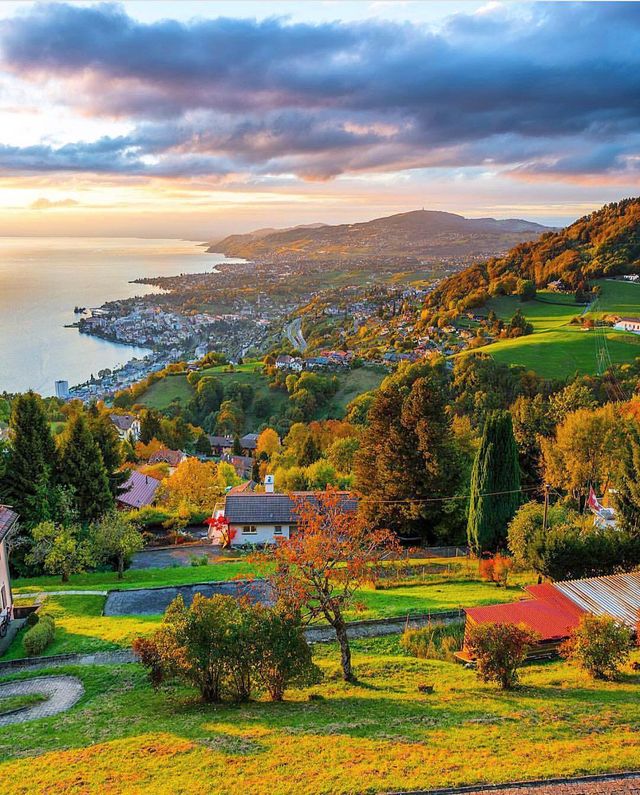 Талановитий фотограф ділиться сонячними кадрами Швейцарії - фото 263166