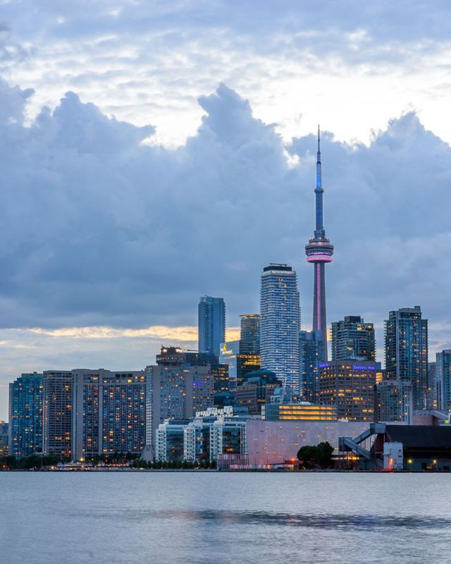 Як за годину змінюється Торонто - фото 266433