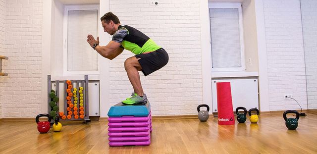 Як швидко накачати ноги в домашніх умовах: вправи - фото 260118