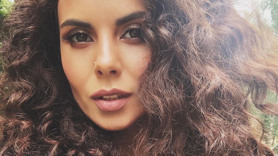 Настя Каменських посварила фанатів між собою