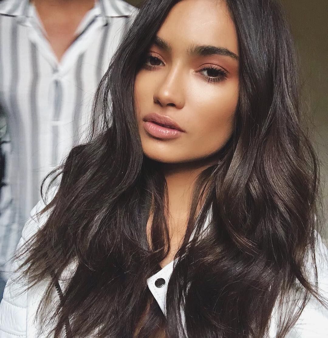 Ангел Victoria's Secret показала гаряче фото топлес (18+)