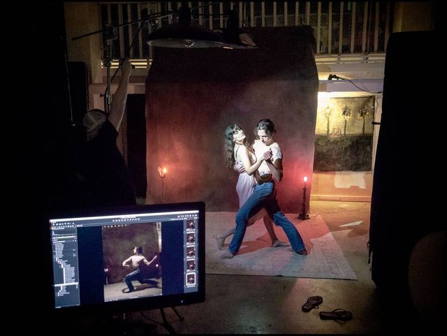 Як відбувалася зйомка календаря Pirelli 2019 з Сергієм Полуніним і Джіджі Хадід - фото 265721