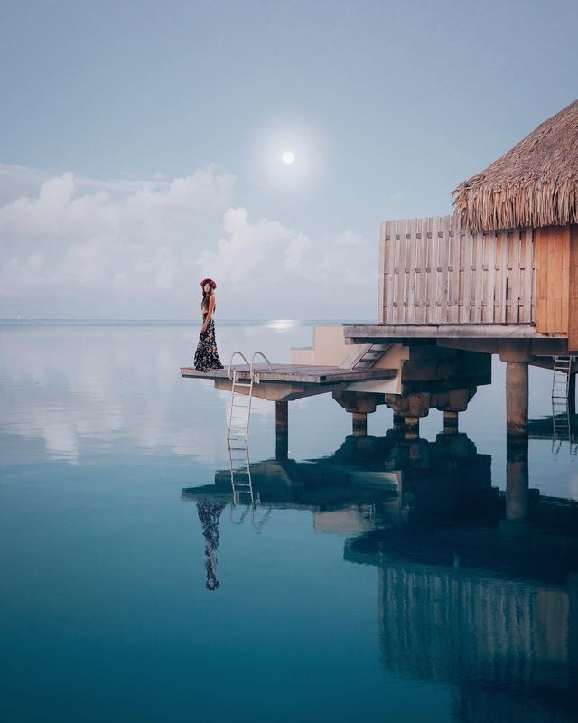 Чарівна модель показує свої подорожі світом - фото 263271