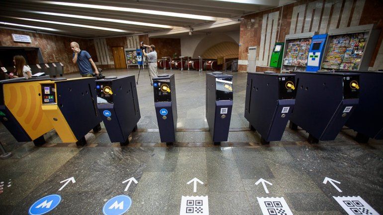 У київській підземці пояснили, як обміняти старі жетони на нові