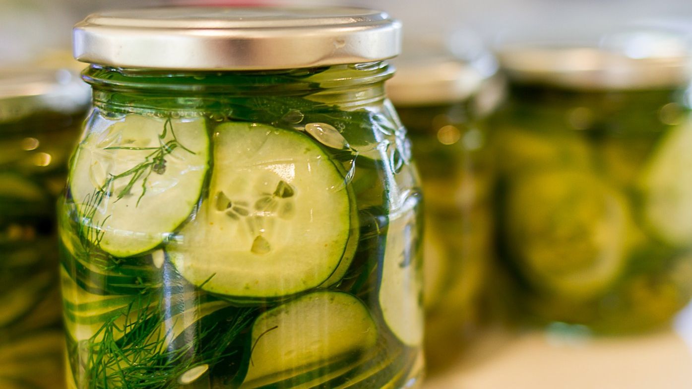 Квашені або малосольні огірки – смакота! - фото 1