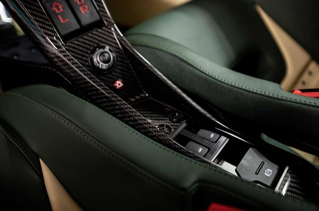 Британці удосконалили гіперкар від McLaren - фото 262505