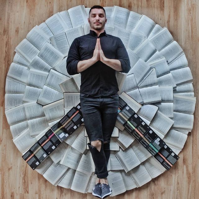 Джеймс Тревіно перетворює свою бібліотеку у витвір мистецтва - фото 265925