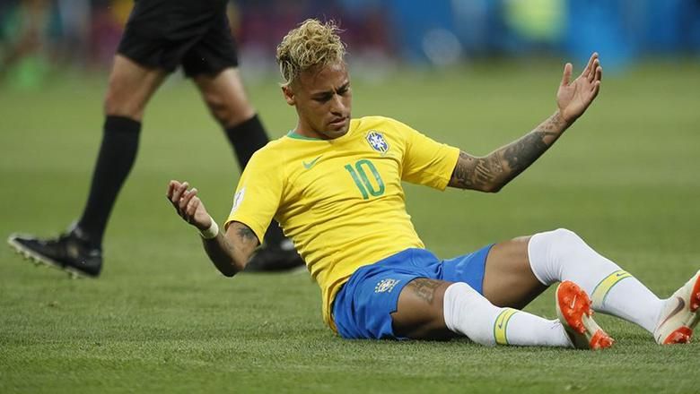 Симуляціям Неймара на ЧС 2018 присвятили дві віртуальні ігри