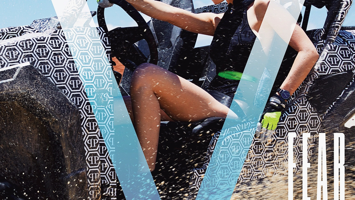 Крізь воду та пісок: смілива Джіджі Хадід в екстремальній фотосесії - фото 1