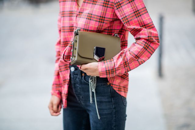 Burberry спалила одягу майже на 30 мільйонів євро - фото 264665