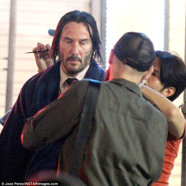 Кіану Рівз знову налякав фанатів зовнішнім виглядом- фото 264964