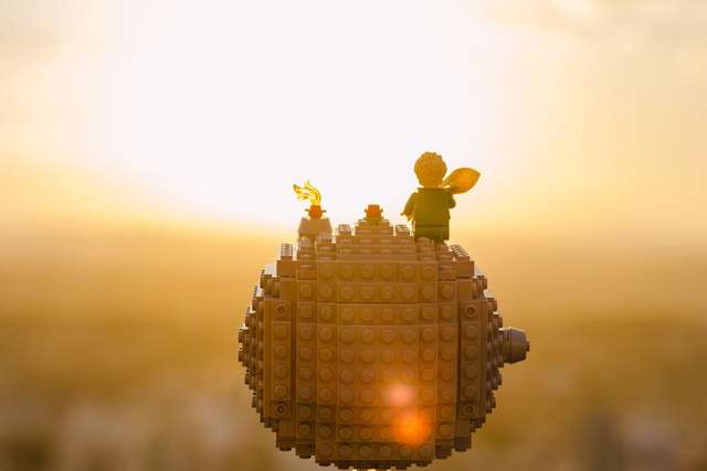 Ключові сцени з 'Маленького принца' з Lego - фото 266700