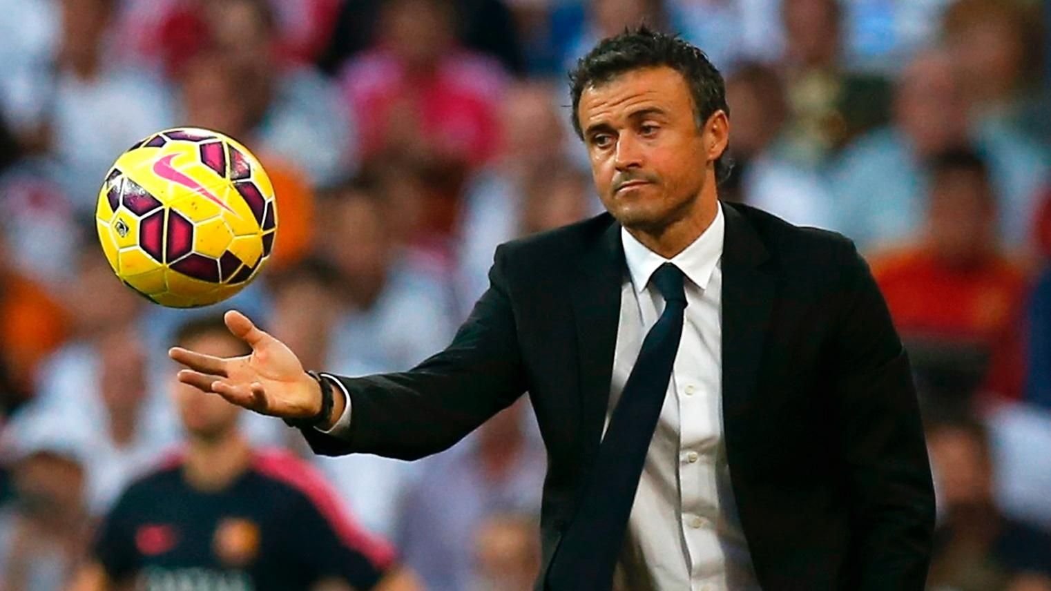 48-річний Луїс Енріке виступав за "Спортинг Х" - фото 1