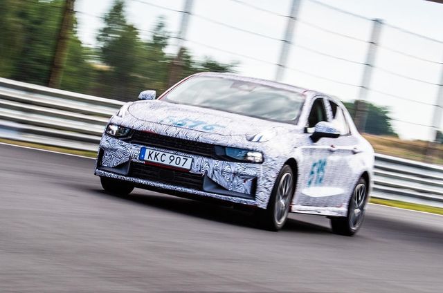У китайської марки Lynk & Co з'явився седан на базі Volvo - фото 264950